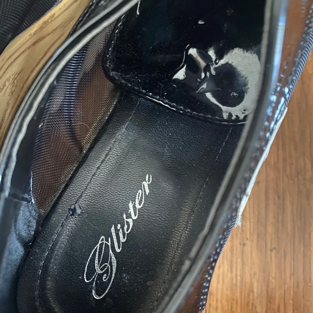 FABULOUSLY FUN ⭐️Glister shoes⭐️ in GREAT shape!!